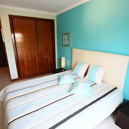 Appartement Urbanizacao Alto Dos Calicos