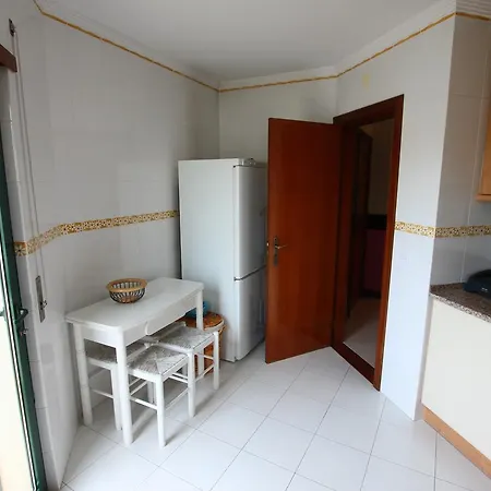 Apartamento Urbanizacao Alto Dos Calicos
